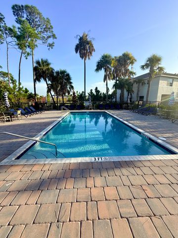 147 LAKESIDE LANDING Court, Royal Palm Beach, FL 33411