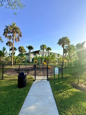 147 LAKESIDE LANDING Court, Royal Palm Beach, FL 33411