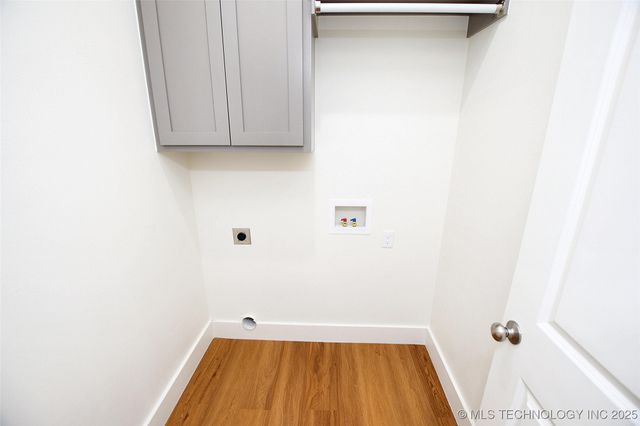 768 E Harlan Drive, Tahlequah, OK 74464