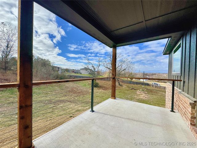 768 E Harlan Drive, Tahlequah, OK 74464