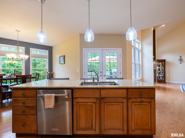 1108 THORNBERRY Lane, Germantown Hills, IL 61548