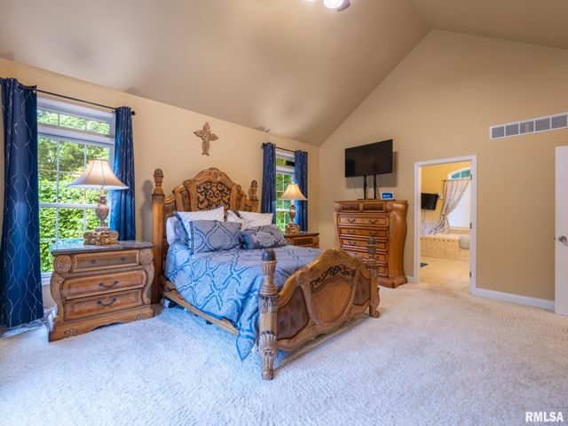 1108 THORNBERRY Lane, Germantown Hills, IL 61548