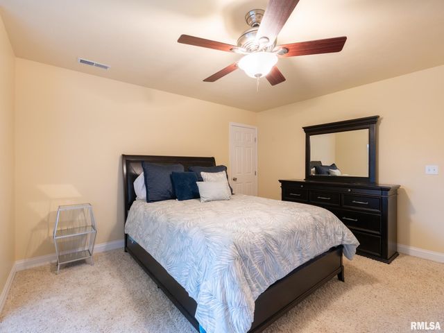 1108 THORNBERRY Lane, Germantown Hills, IL 61548