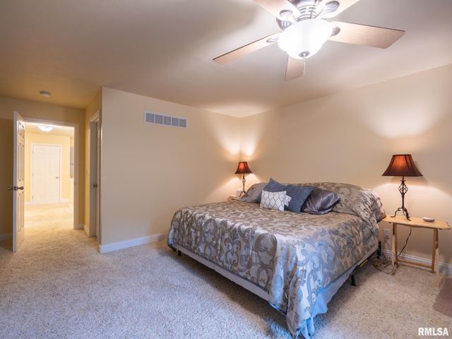 1108 THORNBERRY Lane, Germantown Hills, IL 61548
