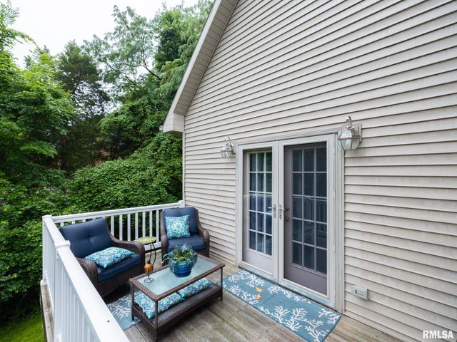1108 THORNBERRY Lane, Germantown Hills, IL 61548