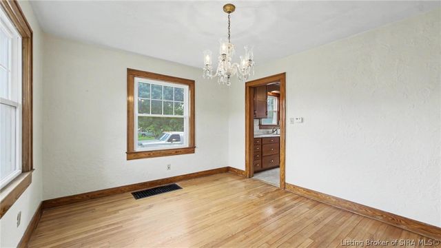 200 N Indiana Avenue, Sellersburg, IN 47172