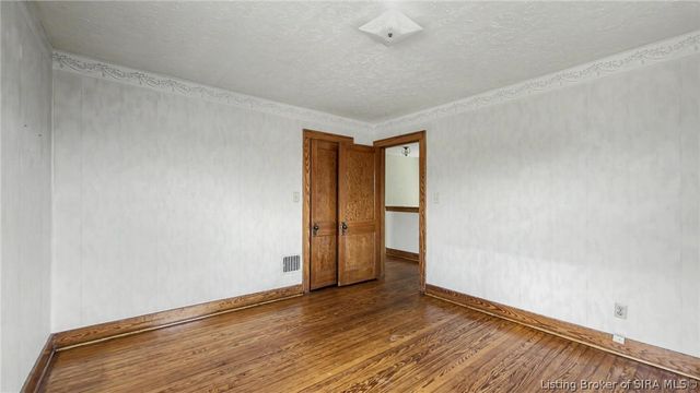 200 N Indiana Avenue, Sellersburg, IN 47172