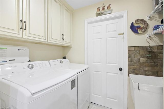 3325 SW 26th PL, Cape Coral, FL 33914