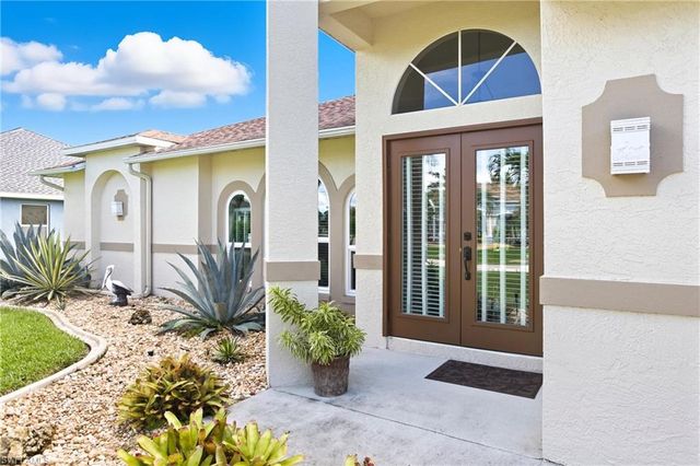 3325 SW 26th PL, Cape Coral, FL 33914