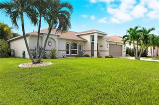 3325 SW 26th PL, Cape Coral, FL 33914