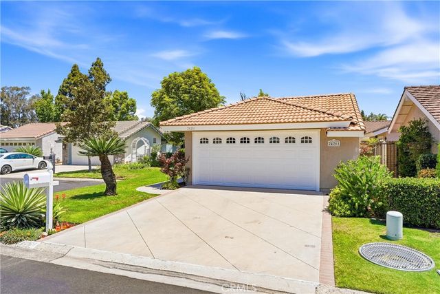 24261 Ontario Lane, Lake Forest, CA 92630