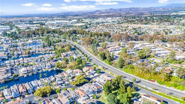 24261 Ontario Lane, Lake Forest, CA 92630