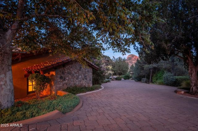 140 HIDDEN MEADOW Drive, Sedona, AZ 86336