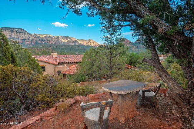 140 HIDDEN MEADOW Drive, Sedona, AZ 86336