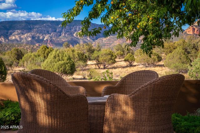 140 HIDDEN MEADOW Drive, Sedona, AZ 86336