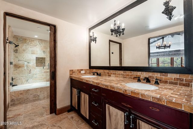 140 HIDDEN MEADOW Drive, Sedona, AZ 86336