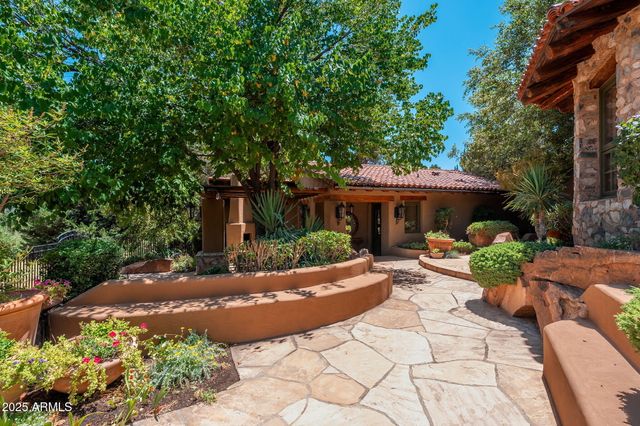 140 HIDDEN MEADOW Drive, Sedona, AZ 86336