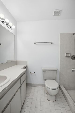 131 Springdale Circle, Palm Springs, FL 33461