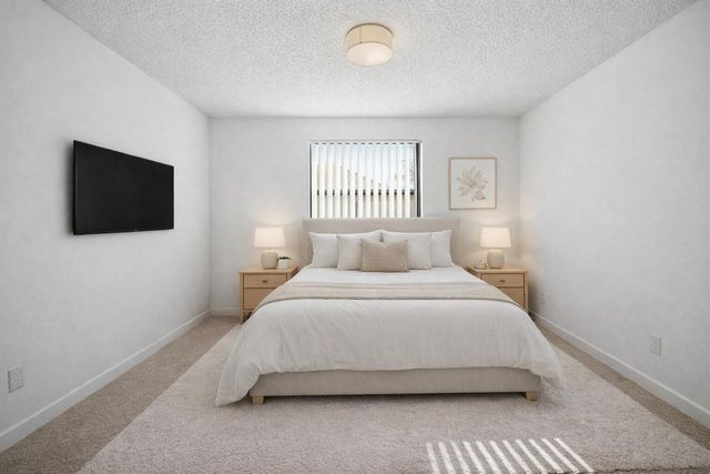 131 Springdale Circle, Palm Springs, FL 33461