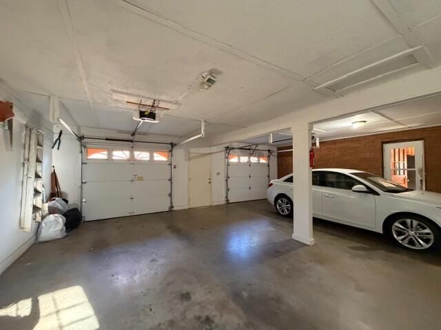 525 Tanglewood DR, Martinsville, VA 24112