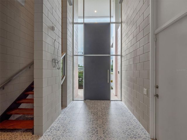 1540 N LAKE MIRROR DRIVE NW, Winter Haven, FL 33881