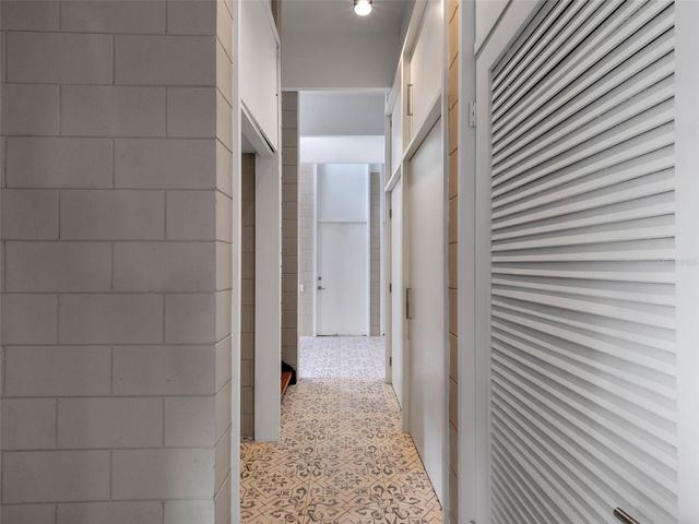 1540 N LAKE MIRROR DRIVE NW, Winter Haven, FL 33881