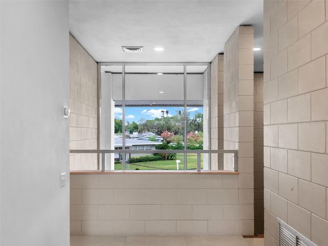 1540 N LAKE MIRROR DRIVE NW, Winter Haven, FL 33881