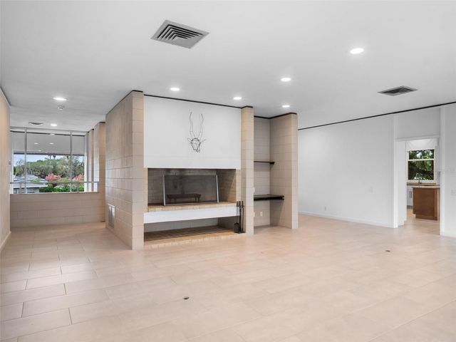 1540 N LAKE MIRROR DRIVE NW, Winter Haven, FL 33881