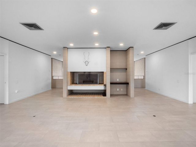 1540 N LAKE MIRROR DRIVE NW, Winter Haven, FL 33881