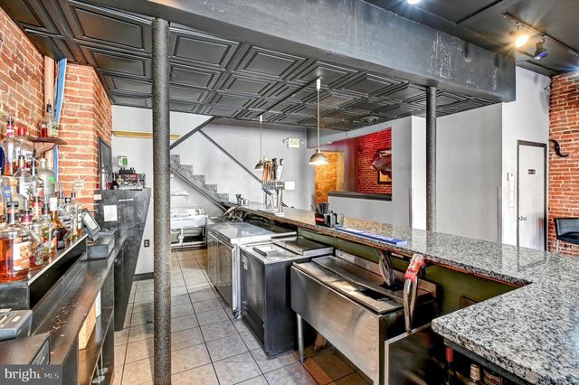 15 E CENTRE ST, Baltimore, MD 21202