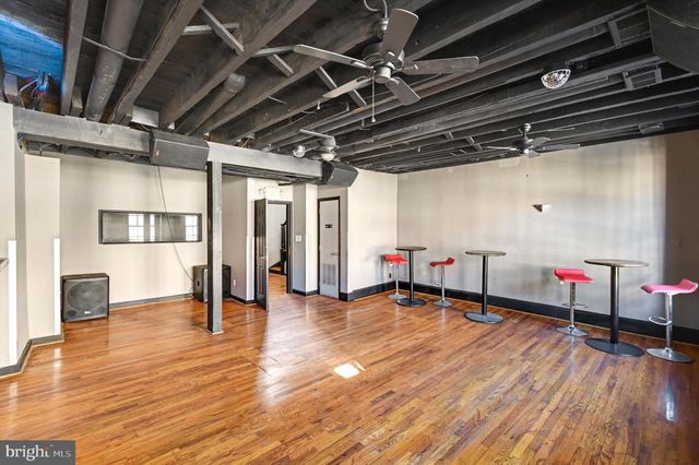 15 E CENTRE ST, Baltimore, MD 21202