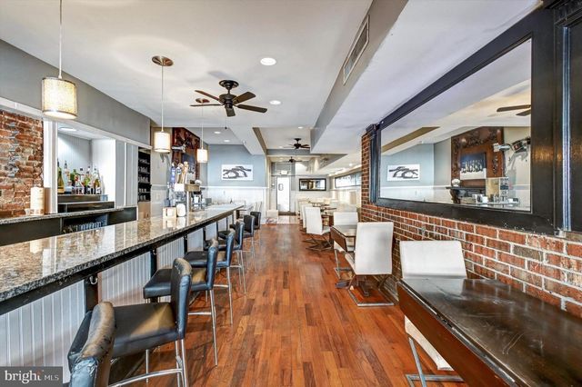 15 E CENTRE ST, Baltimore, MD 21202