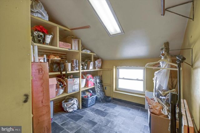 15 E CENTRE ST, Baltimore, MD 21202