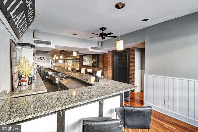 15 E CENTRE ST, Baltimore, MD 21202