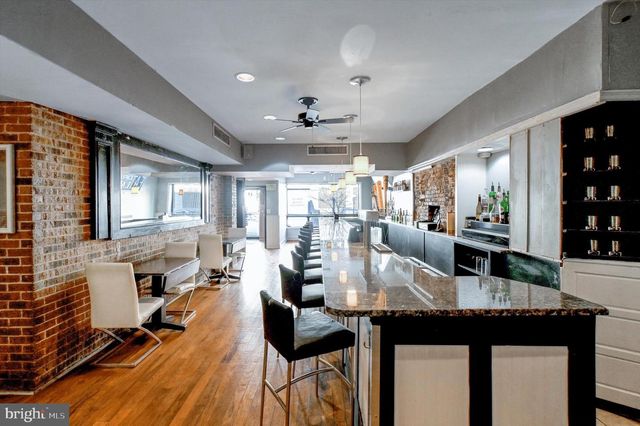 15 E CENTRE ST, Baltimore, MD 21202