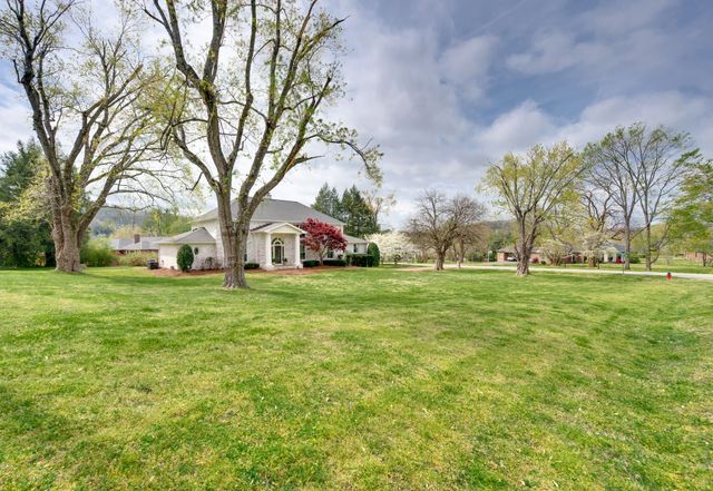 1937 Shamrock Dr, Brentwood, TN 37027