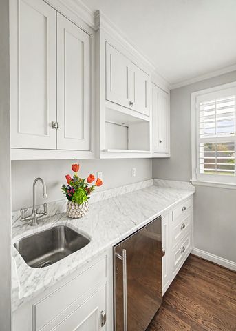 1937 Shamrock Dr, Brentwood, TN 37027