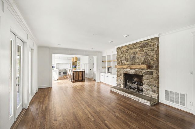1937 Shamrock Dr, Brentwood, TN 37027
