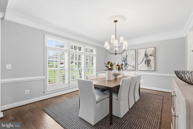 11317 WALNUT CREEK CT, Oakton, VA 22124