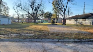 7018 Willowtex Drive, Houston, TX 77396