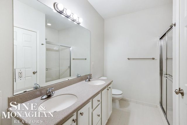 3251 Camden Drive, Troy, MI 48084