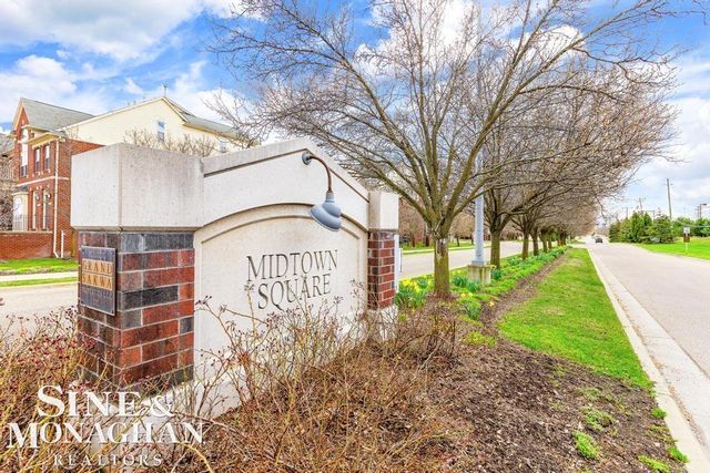 3251 Camden Drive, Troy, MI 48084