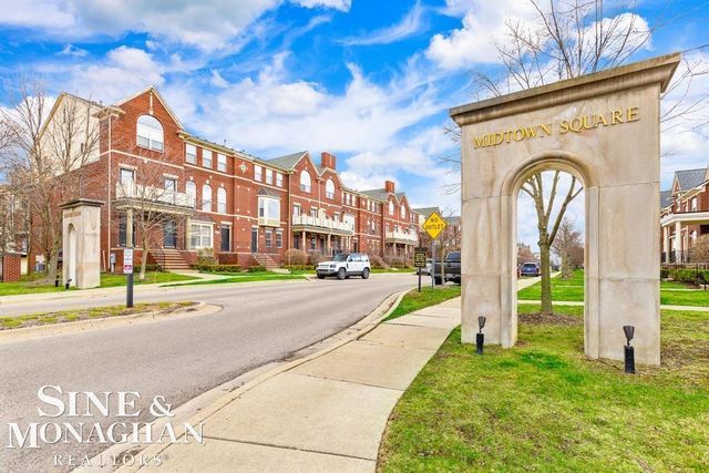 3251 Camden Drive, Troy, MI 48084