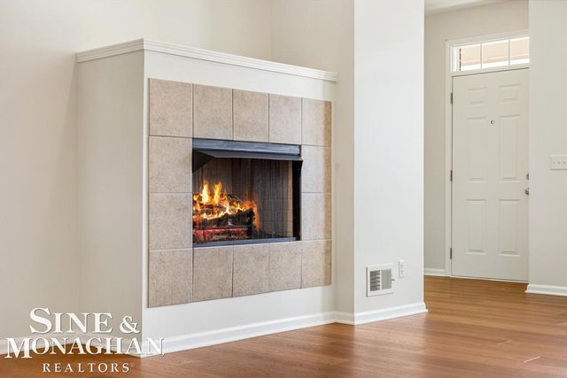 3251 Camden Drive, Troy, MI 48084