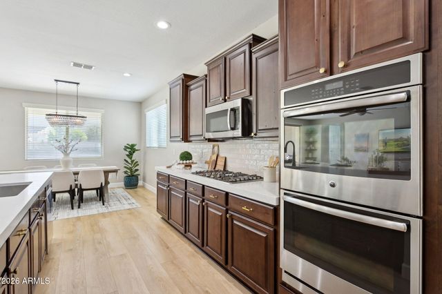 10723 E Deawalter Avenue, Mesa, AZ 85212