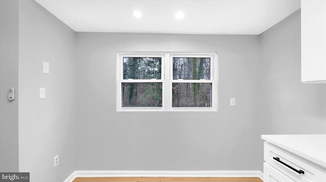 8009 NOLCREST RD, Glen Burnie, MD 21061