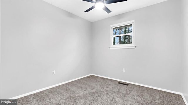 8009 NOLCREST RD, Glen Burnie, MD 21061