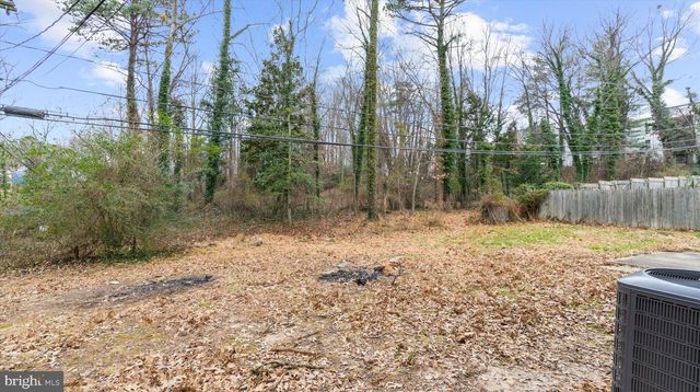 8009 NOLCREST RD, Glen Burnie, MD 21061