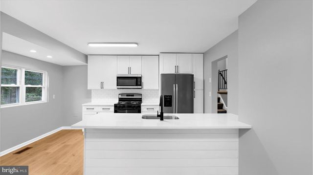 8009 NOLCREST RD, Glen Burnie, MD 21061