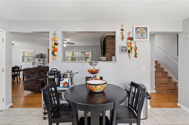 2110 Whitney Road, Winston-salem, NC 27106